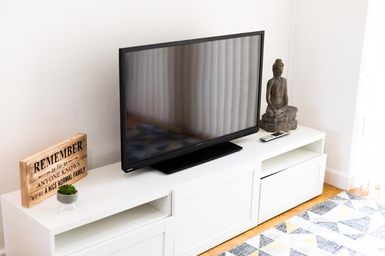 Off Road Parking, Garden, Tv'S In Bedrooms Morriston Dış mekan fotoğraf