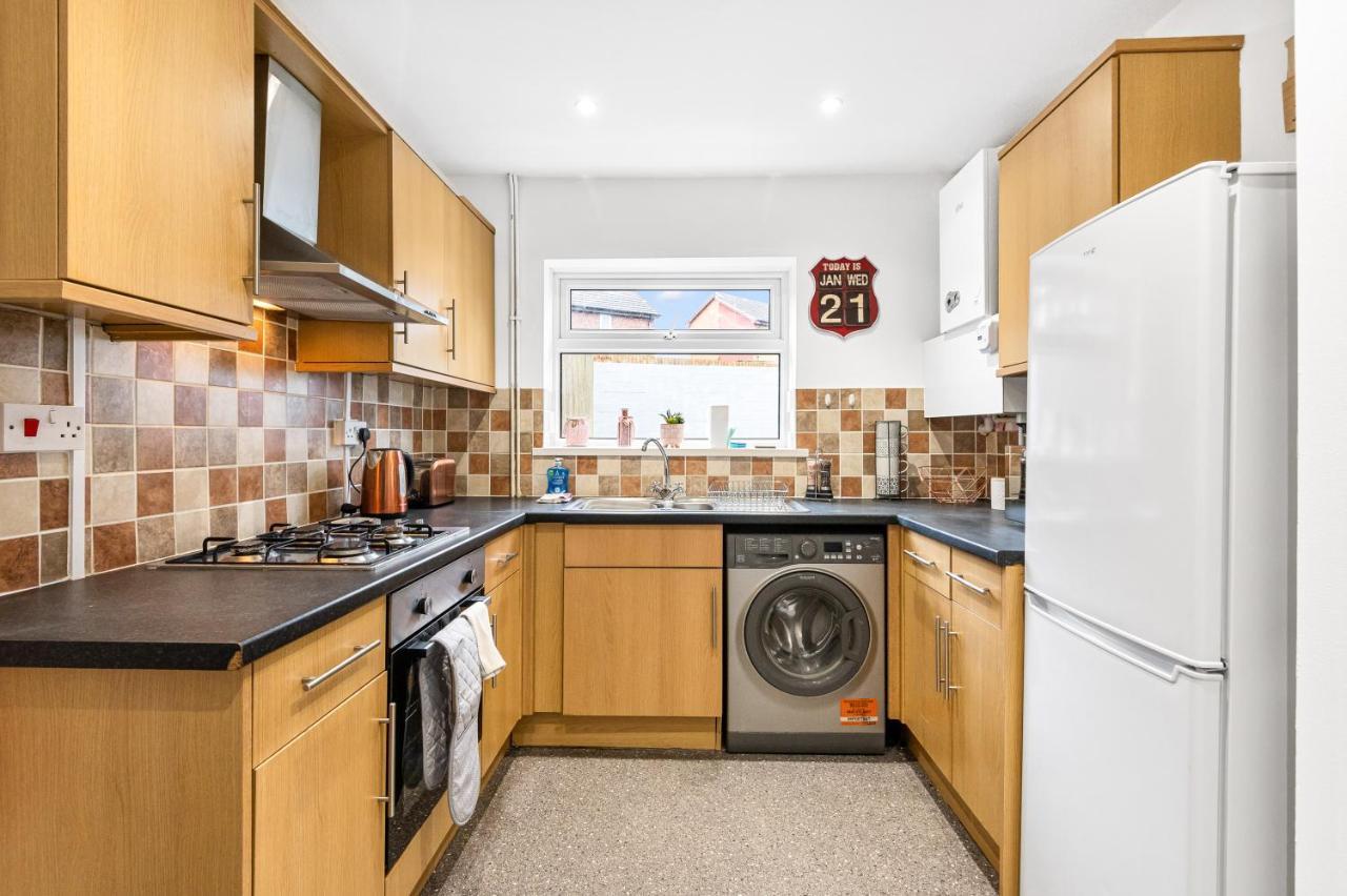 Off Road Parking, Garden, Tv'S In Bedrooms Morriston Dış mekan fotoğraf